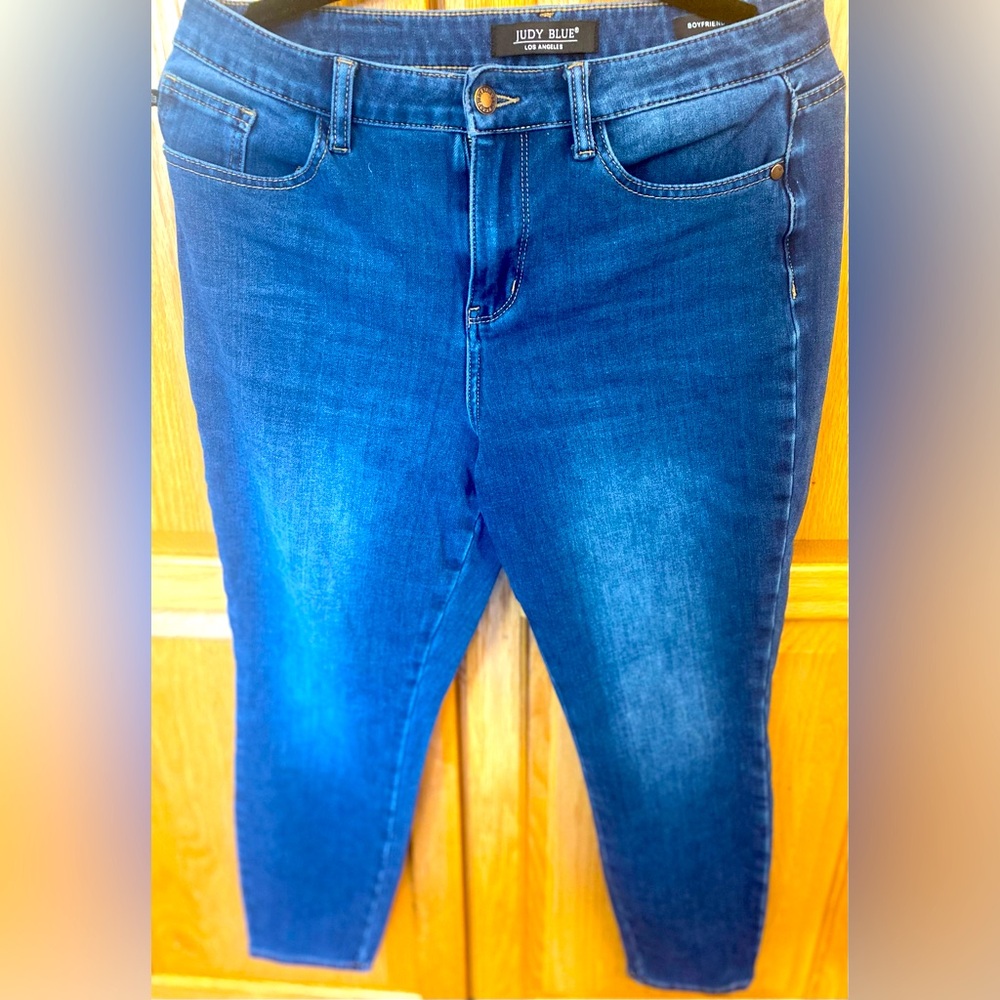 Judy Blue Women's Boyfriend Fit Jeans - Blue